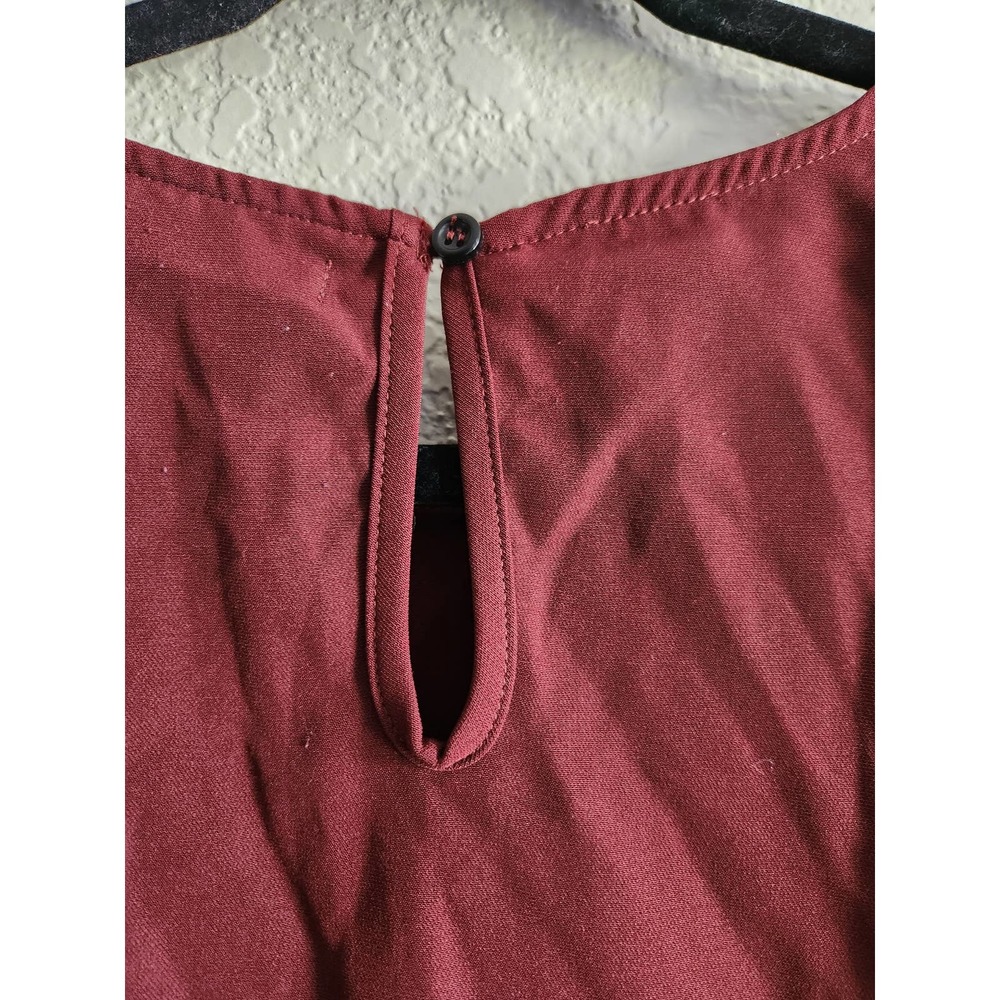 Mika Rose Womens Burgundy Bell Sleeve Blouse LG - Picture 3 of 8